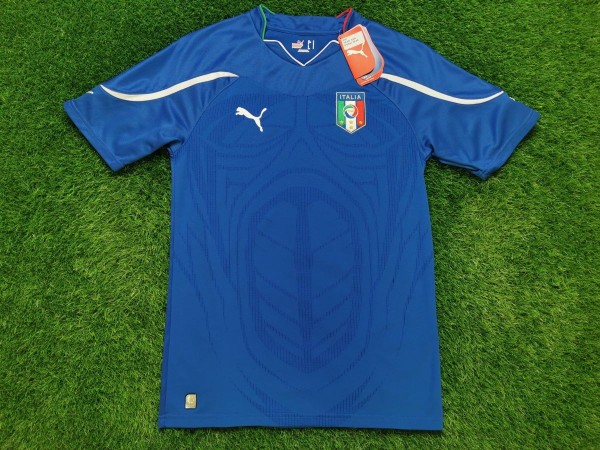 Włochy 2010/11 Home