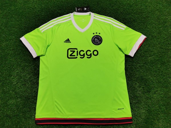 Ajax 2015/16 & 2016/17 Away