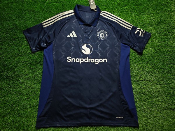 Manchester United 2024/25 Away